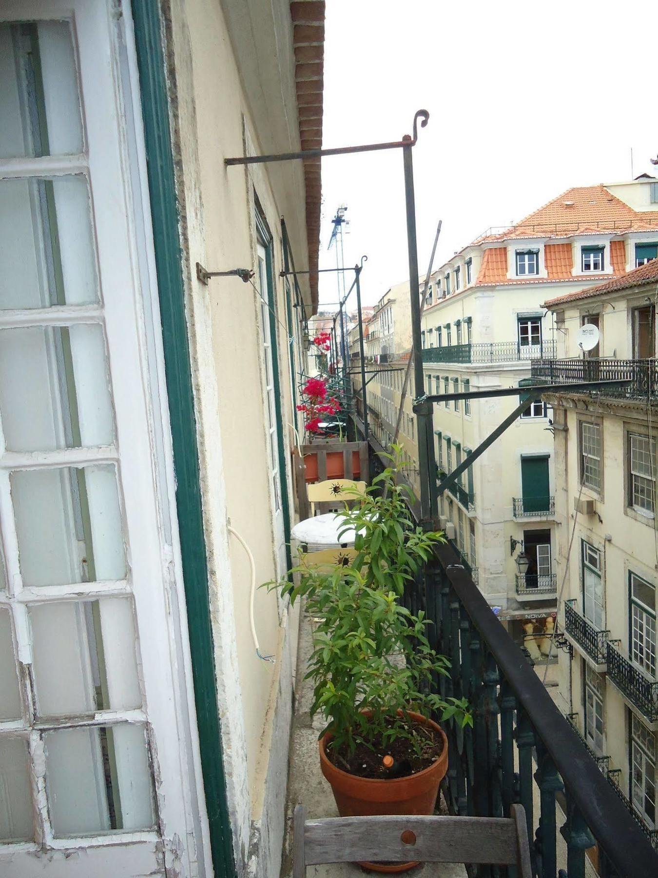 New Aljubarrota Guest House Lisboa المظهر الخارجي الصورة